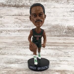 𝅺MILWAUKEE Bucks Junior Bridgeman Official Bobblehead